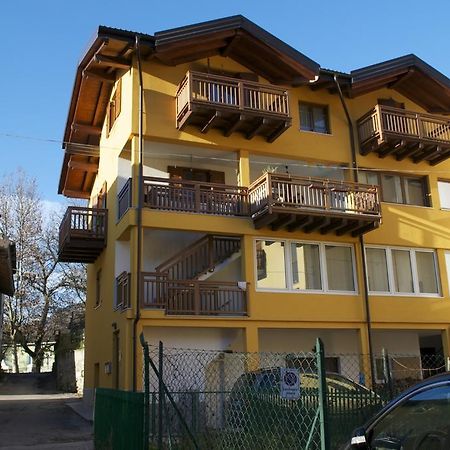 Appartamento Al Rio Levico Terme Exterior photo